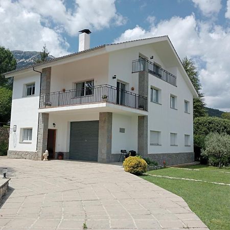 Apartamento-Casa Turistica L'Espigol Сан Лоренцо де Морунис Екстериор снимка