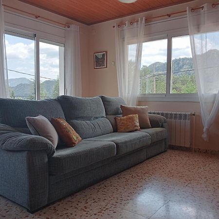 Apartamento-Casa Turistica L'Espigol Сан Лоренцо де Морунис Екстериор снимка