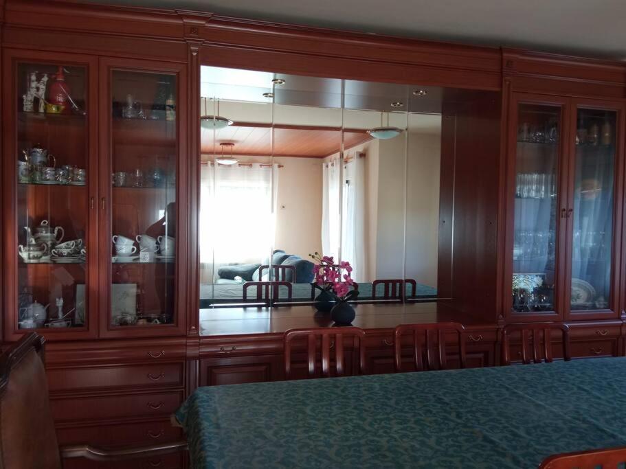 Apartamento-Casa Turistica L'Espigol Сан Лоренцо де Морунис Екстериор снимка